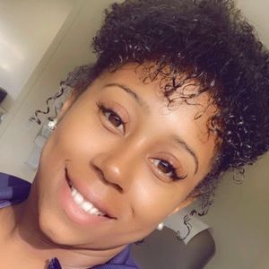 Meet your Posher, Keesha